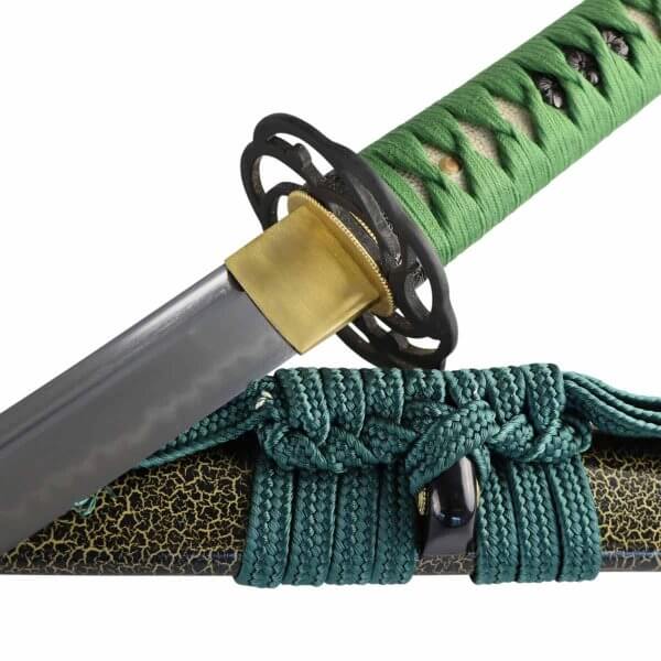 Katana Shizen 1095 steel sharp with clay tempering Green Ito saya with thorn pattern