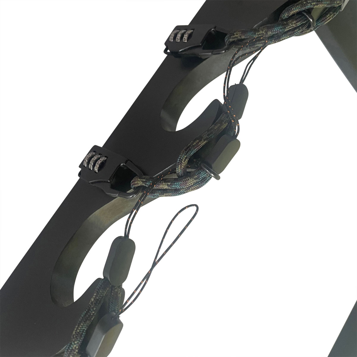 Wandhalter für 8 Schwerter mit Sicherungen – Bild 2